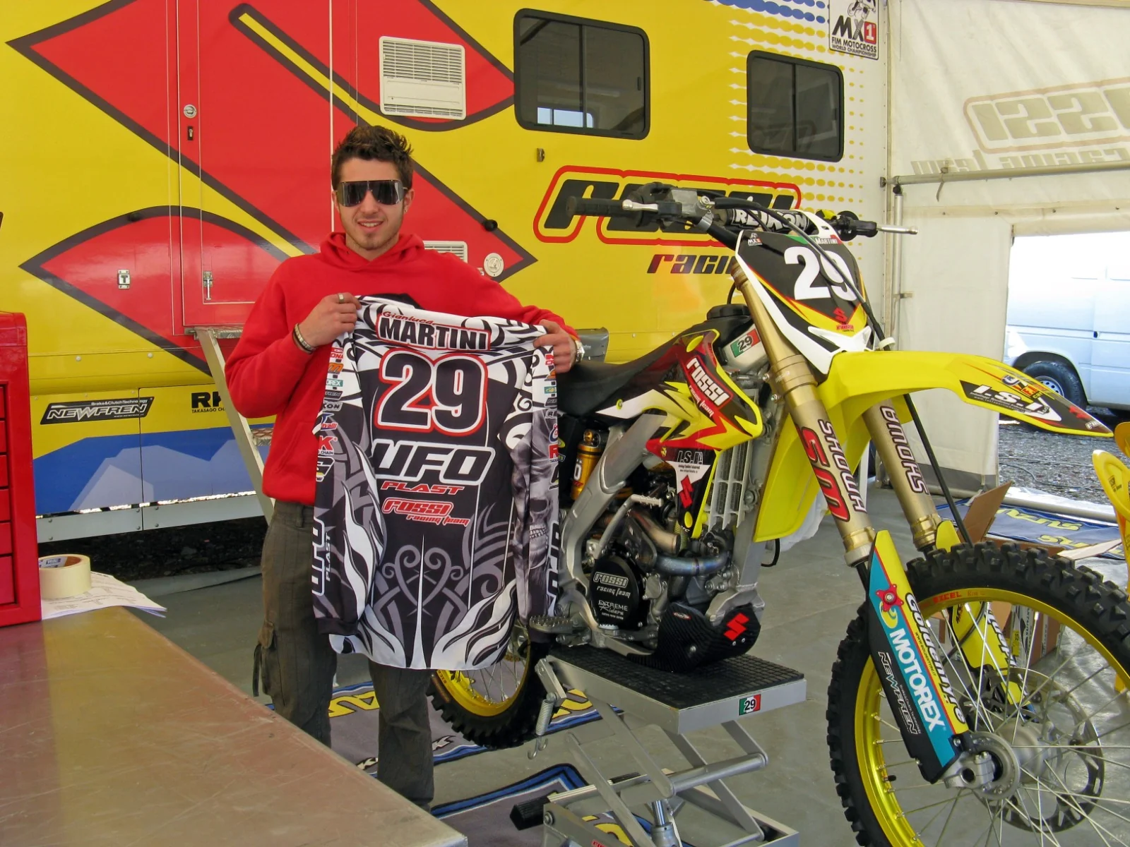 Gianluca Martini al Campionato Italiano MX2 a Ponte Egola nel 2009