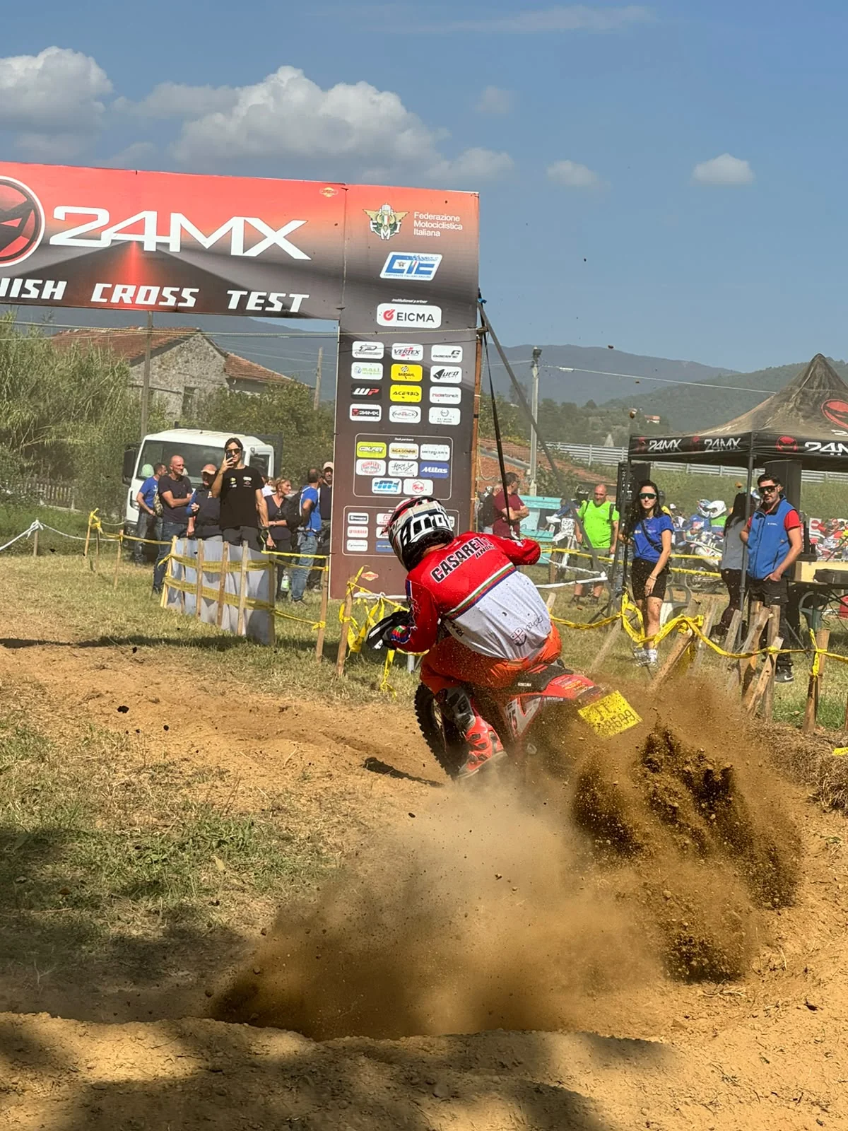 Andrea Casaretto con Rieju MR 300 al Trofeo delle Regioni a Pontremoli nel 2026