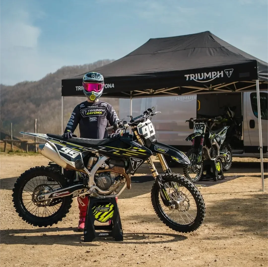 Achille Parodi con la Triumph TF 250 X